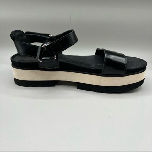 Laocoonte Platform Black Sandals - Picture 1 of 7